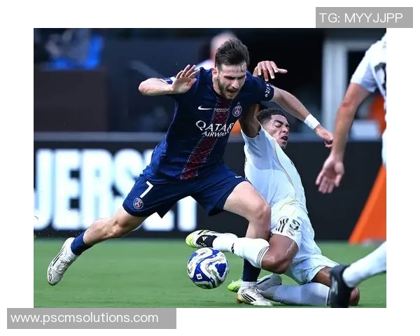 意甲精彩对决巴黎圣日耳曼大胜阿森纳补时进球点燃全场激情