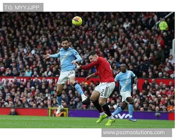 英超精彩对决巴萨与曼城战成平局乌龙球引发全场狂欢