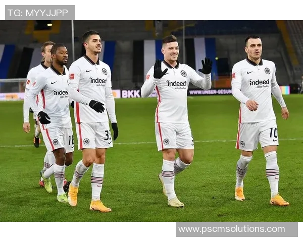 那不勒斯友谊赛大胜多特蒙德六个精彩进球引爆全场激情 那不勒斯友谊赛大胜多特蒙德六个精彩进球引爆全场激情