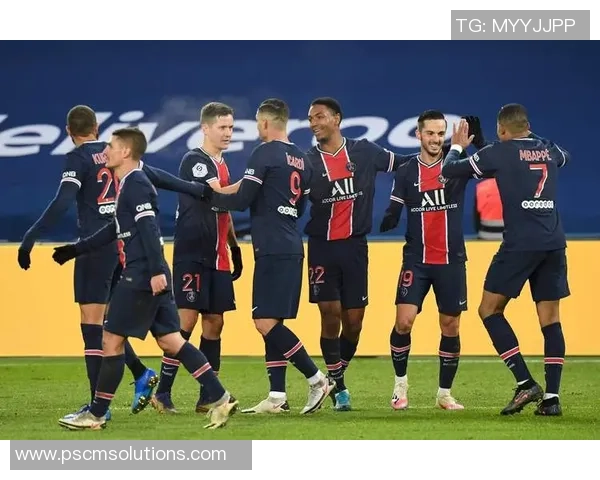 曼联主场狂胜巴黎圣日耳曼五球大捷绝杀时刻引发全场狂欢