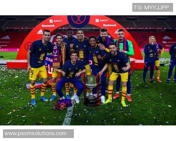 德甲激战尤文图斯狂胜那不勒斯五球大捷补时进球点燃全场激情 德甲激战尤文图斯狂胜那不勒斯五球大捷补时进球点燃全场激情