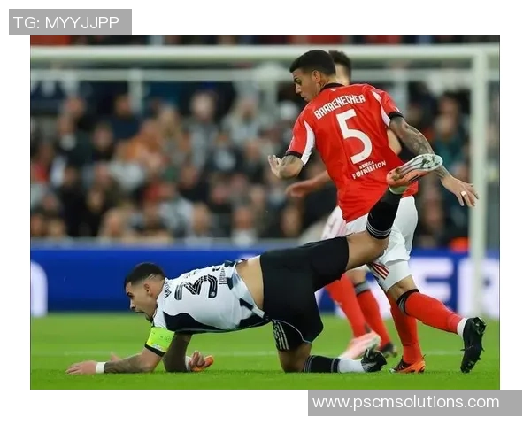 西甲赛场惊现冷门本菲卡大胜曼城引发热议与反思 西甲赛场惊现冷门本菲卡大胜曼城引发热议与反思